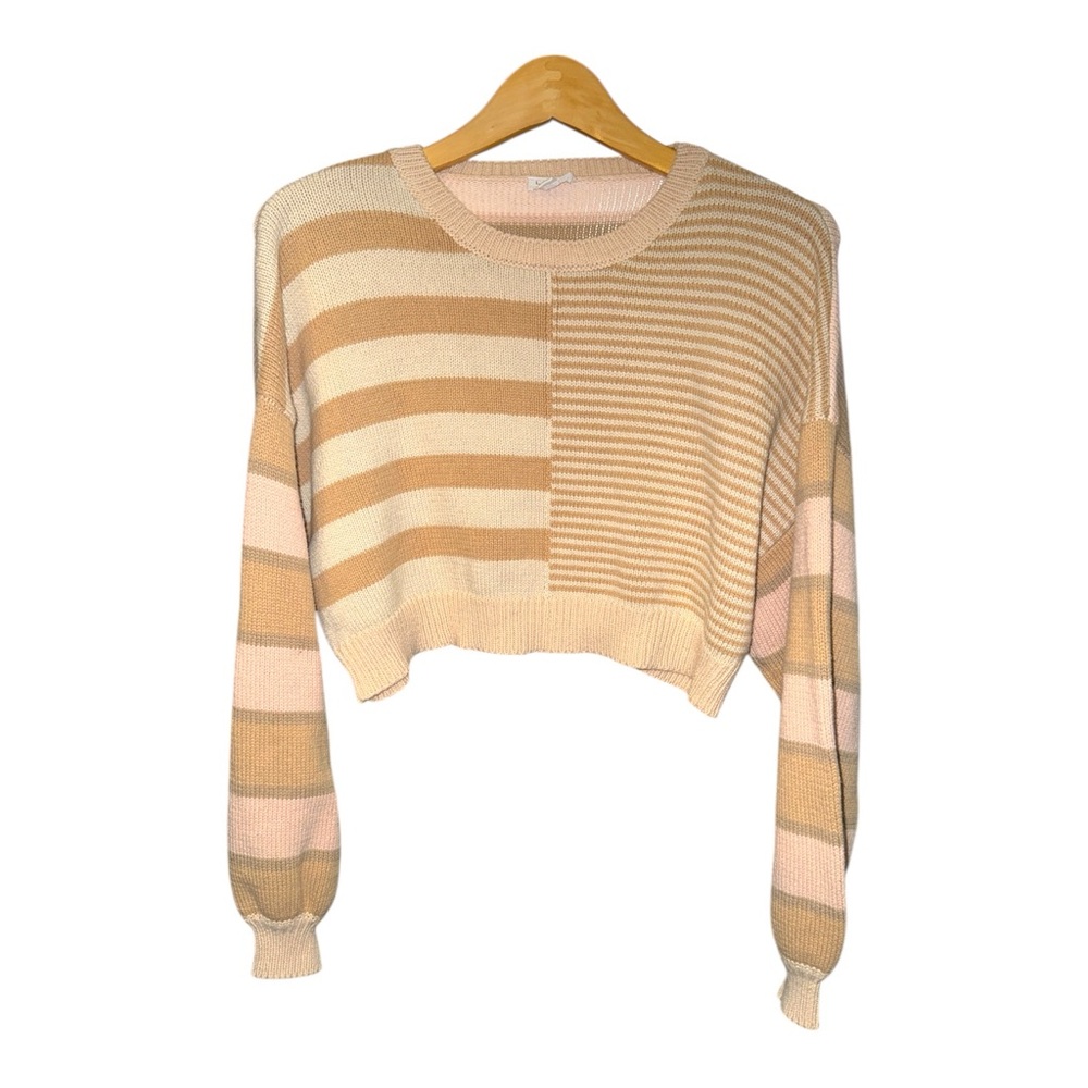 LE LIS COLLECTED Neutral Striped Colorblock Cropped Sweater S Cozy Textured Knit